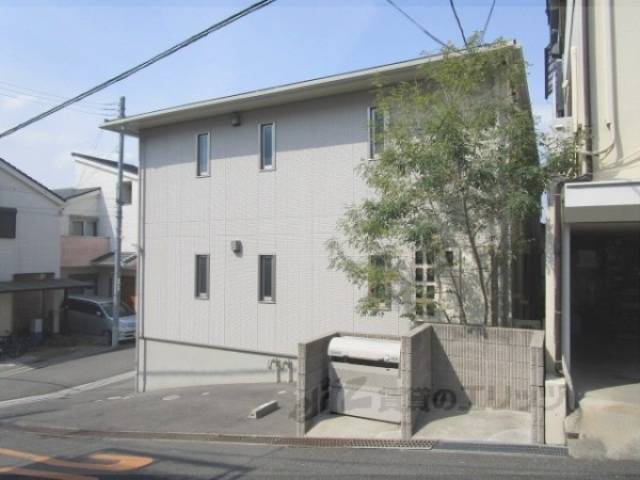 アルヴィータ外観写真3