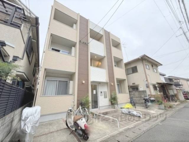 ハーモニーテラス深草下川原町外観写真1