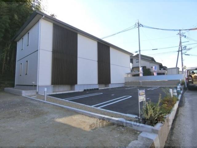 シャーメゾン狛田外観写真3