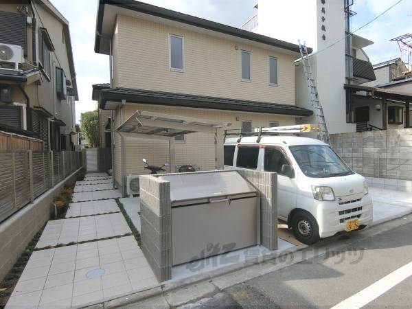 100340の外観写真