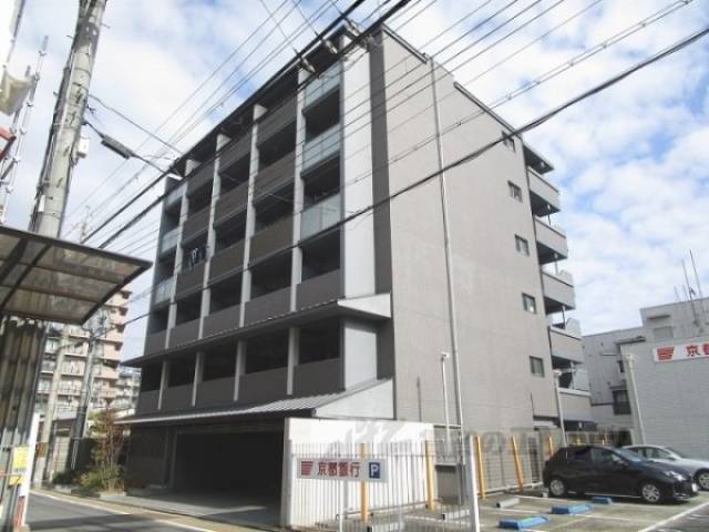 ドミールコート伏見桃山外観写真2