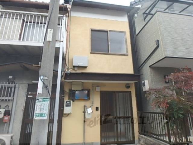 貸家外観写真1