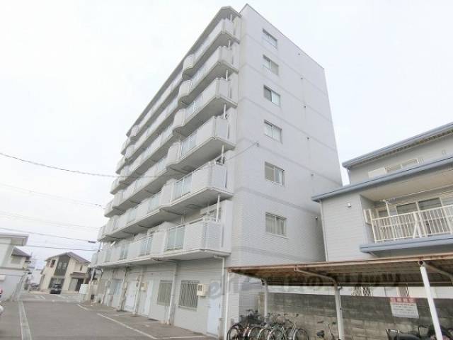 メゾンエイコー能登川２外観写真2