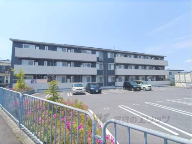 ノイエ南草津外観写真2