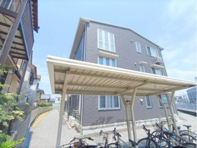 ノイエ南草津外観写真3