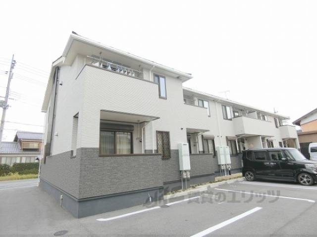 モンターニュ　リーヴル外観写真3