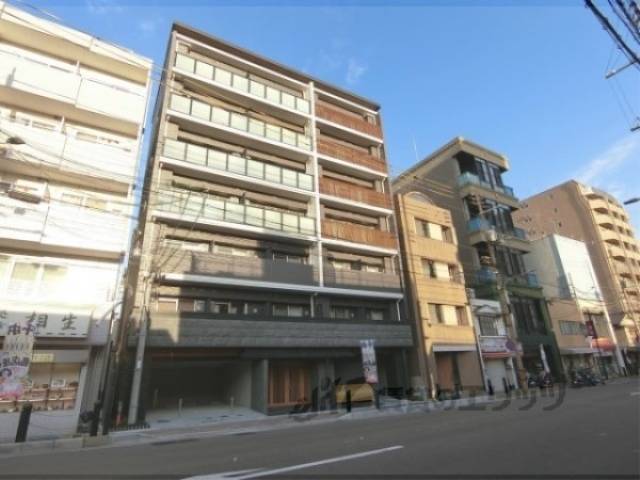 プレサンス京都二条京華外観写真3