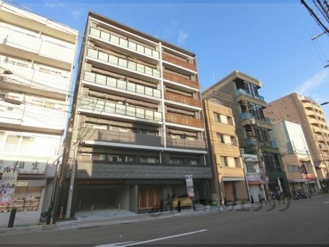プレサンス京都二条京華外観写真3