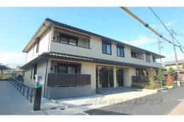 シャルモント勝竜寺外観写真