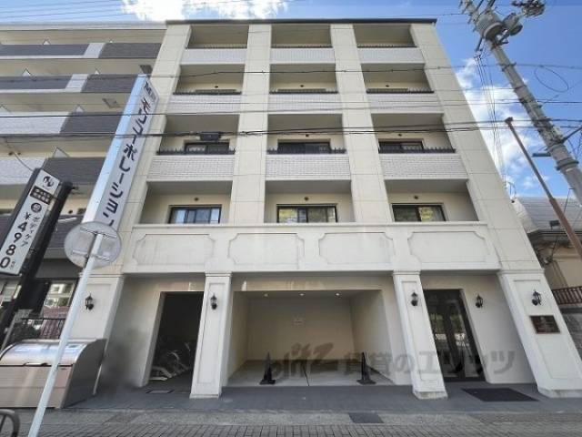 THE GARNET SUITE RESIDENCE山科三条外観写真1