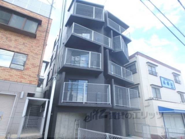 ＰＬＡＴＩＮＵＭ外観写真3