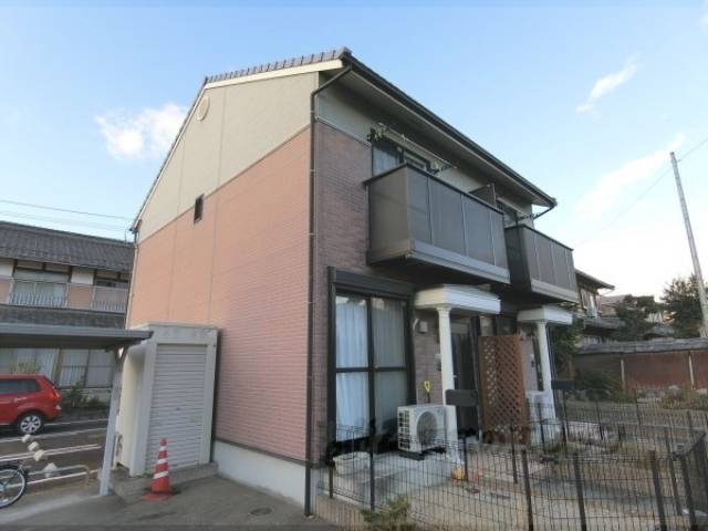貸家外観写真1