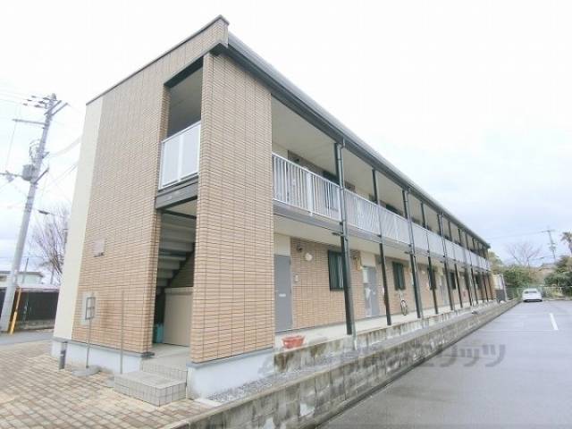 レオパレスＣａｌｍａ外観写真2