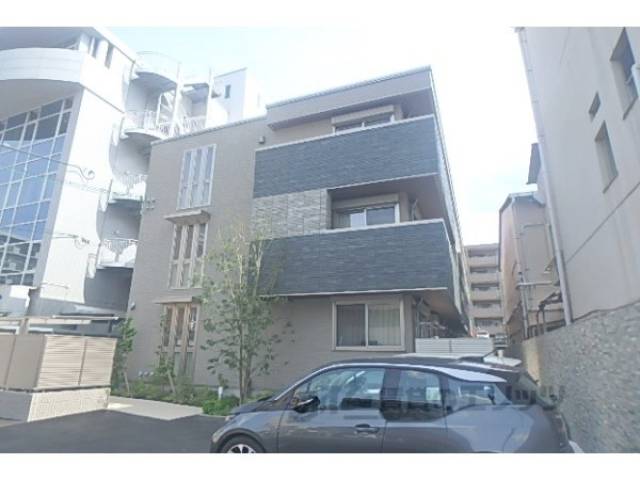 シャーメゾン西院日照町外観写真1