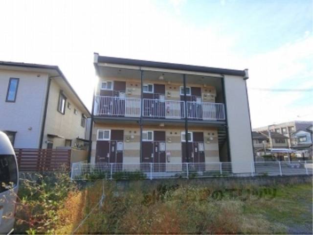 レオパレスブルーレイク外観写真3