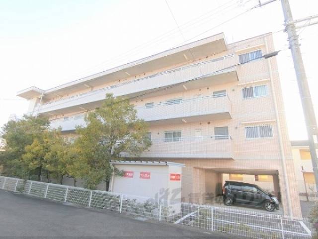 アミティエ近江八幡外観写真1