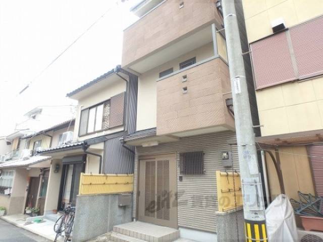 貸家外観写真1