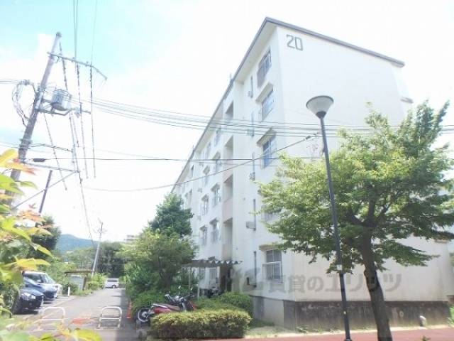 小栗栖北団地20棟外観写真2