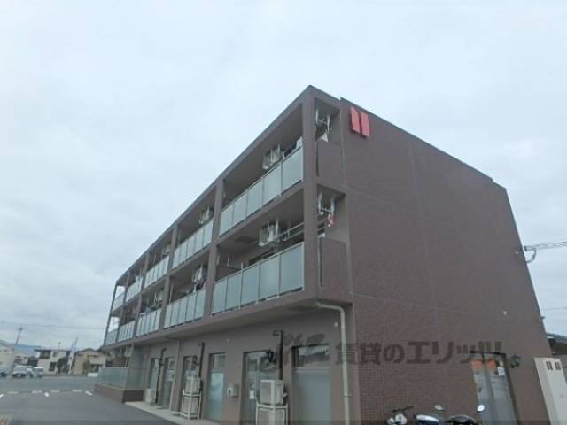 ＧＲＥＥＮ　ＡＷＡＹ外観写真2