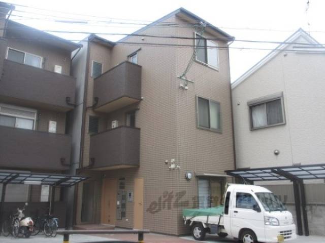 グランポレール長岡京外観写真1