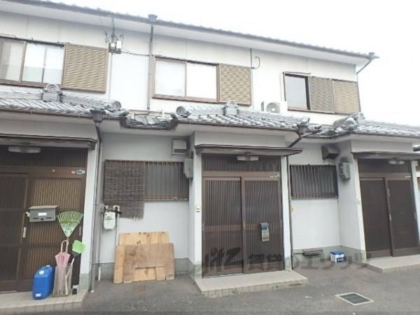 104319の外観写真