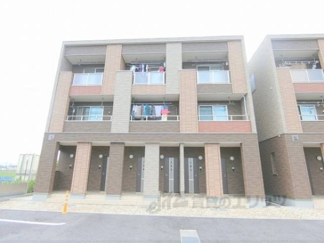 アマルフィ近江八幡１外観写真2