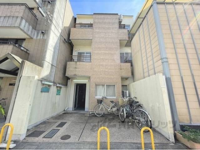 ハイツ鈴木外観写真1