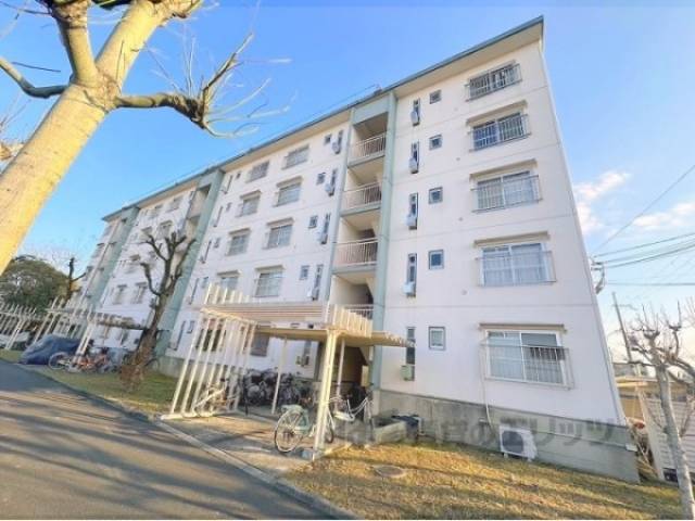 久御山団地43号棟外観写真1