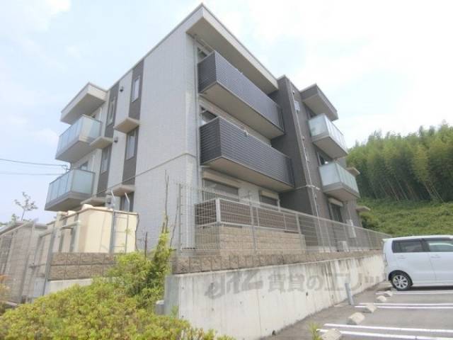 ハニーグラン外観写真3