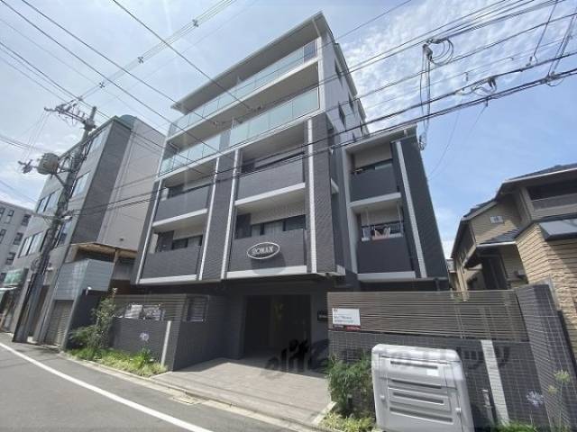 ロマンシャンブル外観写真1