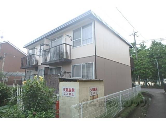 ハイツ岡田外観写真3