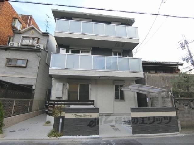 メゾンルノアール外観写真3
