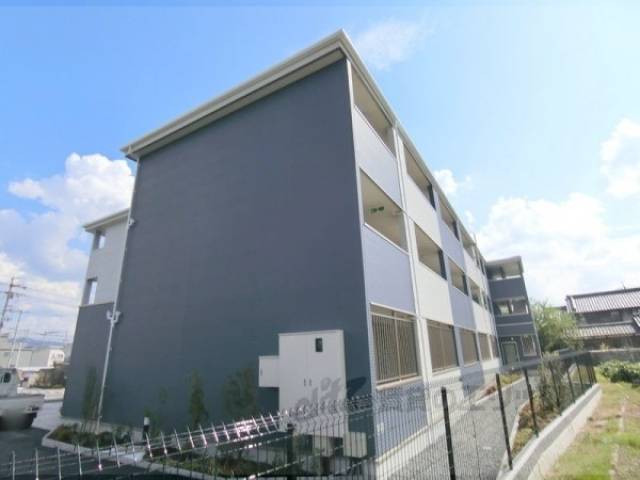 アジュール京田辺１外観写真2