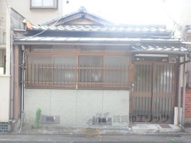 貸家外観写真1