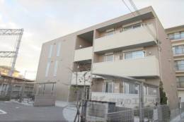 Ｓｔａｔｉｏｎ　ｓｉｄｅ　ｃｏｕｒｔ外観写真