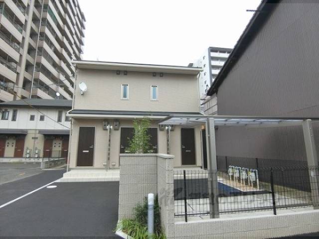 レイワコート外観写真3