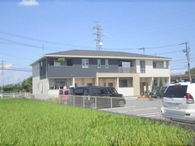 パインビレッジウエスト２外観写真2