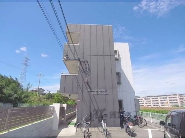 シャトーボヌゥール郡家本町外観写真2