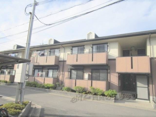 ハイカムールB棟外観写真2