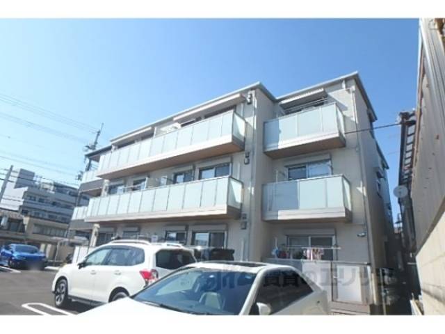 シャーメゾン四条桂川外観写真3
