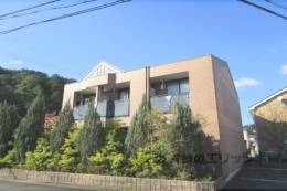 Ｐａｕｌｏｗｎｉａ外観写真