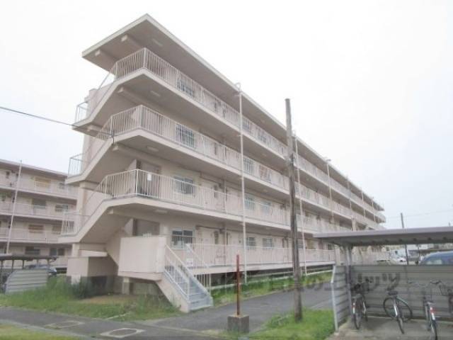 ビレッジハウス西町3号棟外観写真1