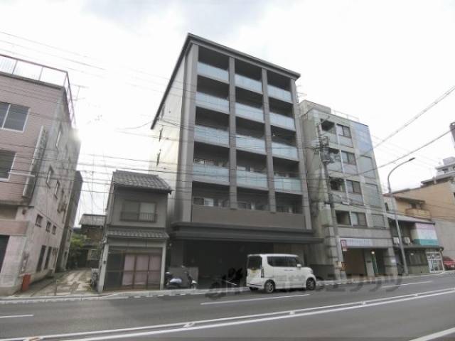 ＣＯＭＦＯＲＴ五条大宮外観写真1