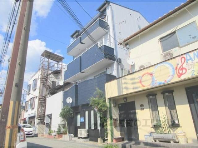 ツインズマンション馬堀外観写真2