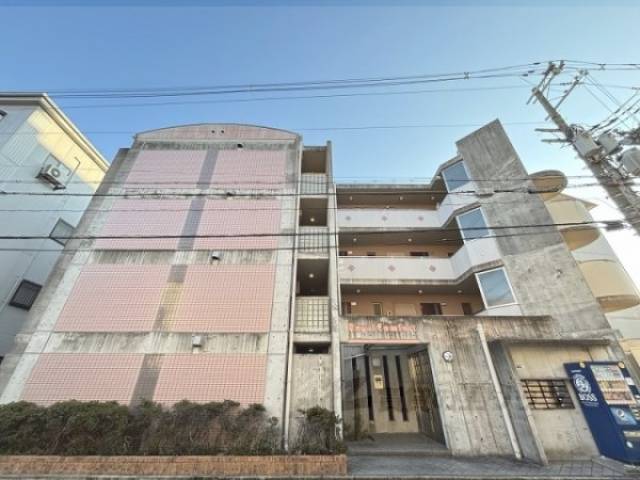 ロイヤルコンフォート外観写真2