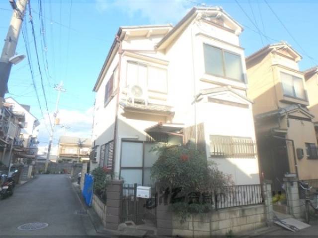 貸家外観写真1