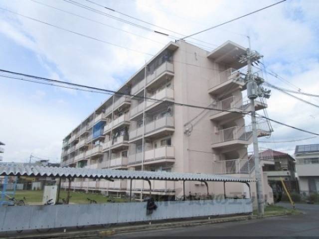ビレッジハウス服部1号棟外観写真3