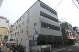 クレスト烏丸松原外観写真