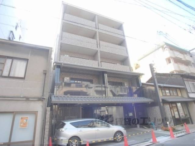 リーガル京都河原町四条南外観写真1