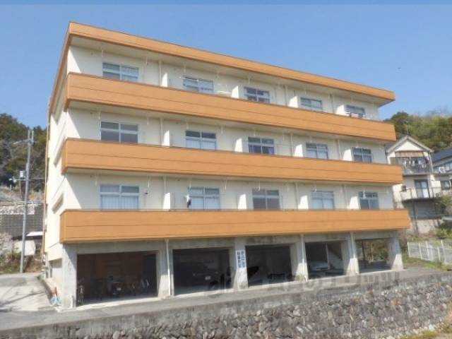 レイクサイドヒカリ外観写真1